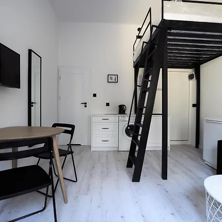 Apartment Studio Black&white *